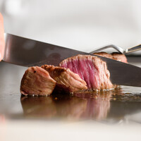 一庵　ICHI-AN　（和牛とフォアグラと自慢のシーザーサラダのコース）