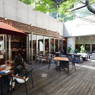 これからの時期はテラスも気持ちよい！