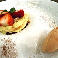 芦屋フレンチ北じま - 暖かいチョコレートと最高級フルーツ　ル　レクチェとマロンクリーム　ブラッドオレンジのグラスと共に
