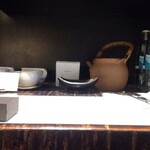 パーク ハイアット 東京 - 無料サービス飲料水は 瓶タイプ・お茶はパークハイアットオリジナル