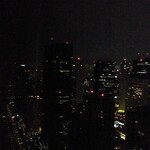 パーク ハイアット 東京 - 休日の都庁は真っ暗