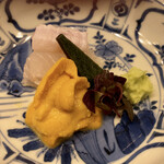 霞町 やまがみ - 造り 鯛と雲丹