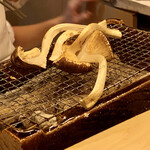 霞町 やまがみ - 焼松茸 ひらき