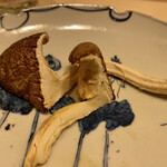 霞町 やまがみ - 焼松茸 ひらき