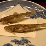 霞町 やまがみ - 諸子 唐揚