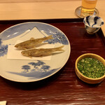 霞町 やまがみ - 諸子 唐揚