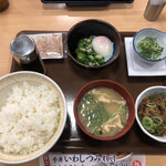 すき家 - 納豆まぜのっけ朝食
            ¥390