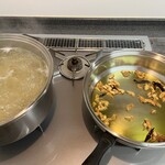 フロマージュリー・ヒサダ - Pasta aglio, olio e peperoncino　を準備する iPhone 13mini