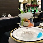 フレンチ&チャイニーズレストラン モンスレー - 