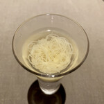 茶禅華 - 香黒文字（お茶のスープの極細麺）