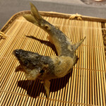 茶禅華 - 五粮香鮎（酒に漬けた鮎の揚物）