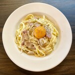 beer cafe へルック - カルボナーラ