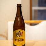 うなぎ 炙一徹 - 2022.1 瓶ビール 中（700円）エビスビール中瓶