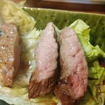 もつ焼 まるい - 仔牛ステーキ