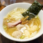 麺屋 はやしまる - 少なめわんたんめん（塩）870円