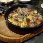 串坊 - 砂ずりのアヒージョ