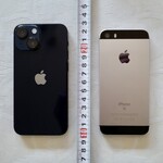 フロマージュリー・ヒサダ - iPhone13mini と 初代 iPhone SE