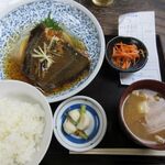 三喜食堂 - かれいの煮付け　半ライス