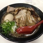 中華蕎麦 とみ田 - 「無鉄砲×中華蕎麦 とみ田 黒鰹豚骨そば」の特製1001円(2013年1月　池袋西武の催事「全国有名 寿司・うまいもの会」)