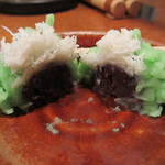 一保堂茶舗 喫茶室 嘉木 - 松雪断面アップ