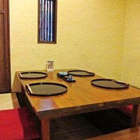 利光 - 掘りごたつ席の片側