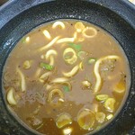 ふじ - 丼持ち上げて一気に食べる