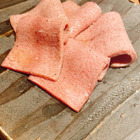 和牛とタン 焼肉 とみ 新橋本店 - 