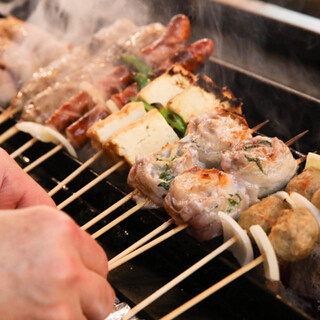 Enjoy the traditional yakitori that has been loved by everyone for over half a century!