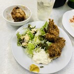ゆたか食堂 - 牡蠣フライと自家製薩摩揚げ