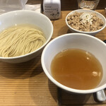 麺屋鈴春 - 