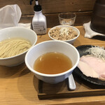 麺屋鈴春 - 