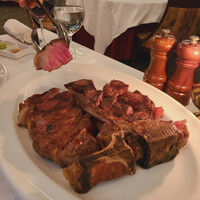 AKARENGA STEAK HOUSE - 