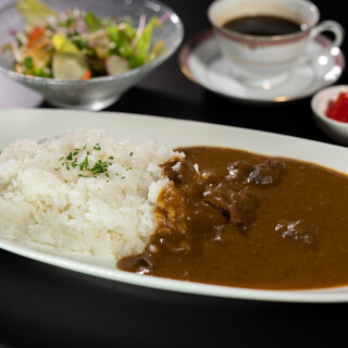 自然との調和を目指した美味しさだけでない一皿