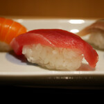 Tsukiji Nagomi - 赤身
                        纏まりよく軽く抜ける酸味。