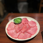 焼肉ダイニング甲 - 