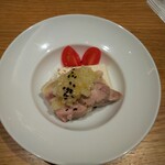 Dhinzu Bai Jindhinrou - 前菜。ねぎ塩ゴマダレがいいかんじ。鶏肉と豆腐