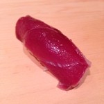 すし 豊倉 - ヅケは赤身の味が
      よく味わえます(￣▽￣)