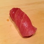 すし 豊倉 - 旨い、旨い、旨い
      旨い〜〜〜！
      中トロ(￣▽￣)
      ☆*:.｡. o(≧▽≦)o .｡.:*☆