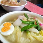 巴食堂 - 五目タンメンと味噌ラーメン