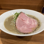 中華そば 西川 - 上煮干しそば　　　850円
      味玉　　　　　　　120円