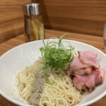 中華そば 西川 - 味付き替え玉　　　250円
      