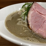 中華そば 西川 - 上煮干しそば　　　850円
      味玉　　　　　　　120円