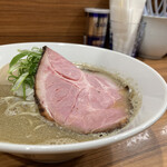 中華そば 西川 - 上煮干しそば　　　850円
      味玉　　　　　　　120円