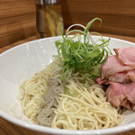 中華そば 西川 - 味付き替え玉　　　250円
      