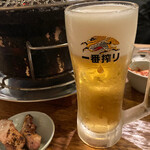 ホルモン鶴松 - 生ビール¥319（タイムサービス）