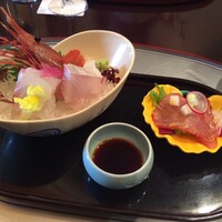 名駅なだ万茶寮 - 