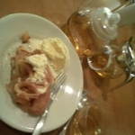 ル・ポミエ - アップルパイとミントティー美味しかった！