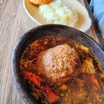 アジアンスープカリー べす - 2022/1  BIGハンバーグカリー