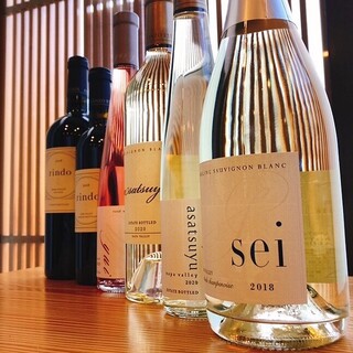 Please enjoy our carefully selected sake, which adds a touch of elegance to high-quality Japanese-style meal.