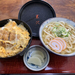 米沢食堂 - カツ丼&うどん❗️